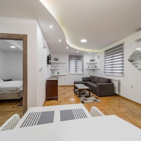 Ferienwohnung Port 1 Belgrad Exterior foto