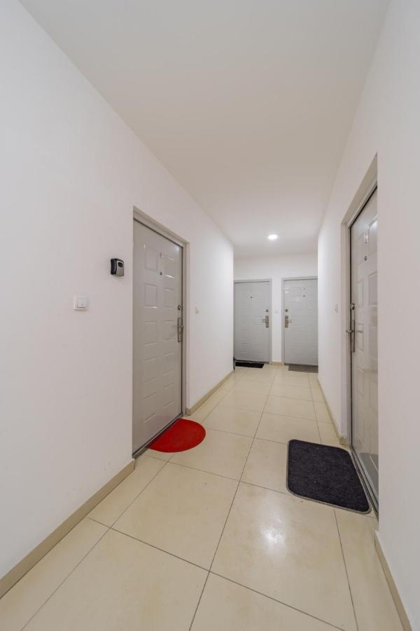 Ferienwohnung Port 1 Belgrad Exterior foto